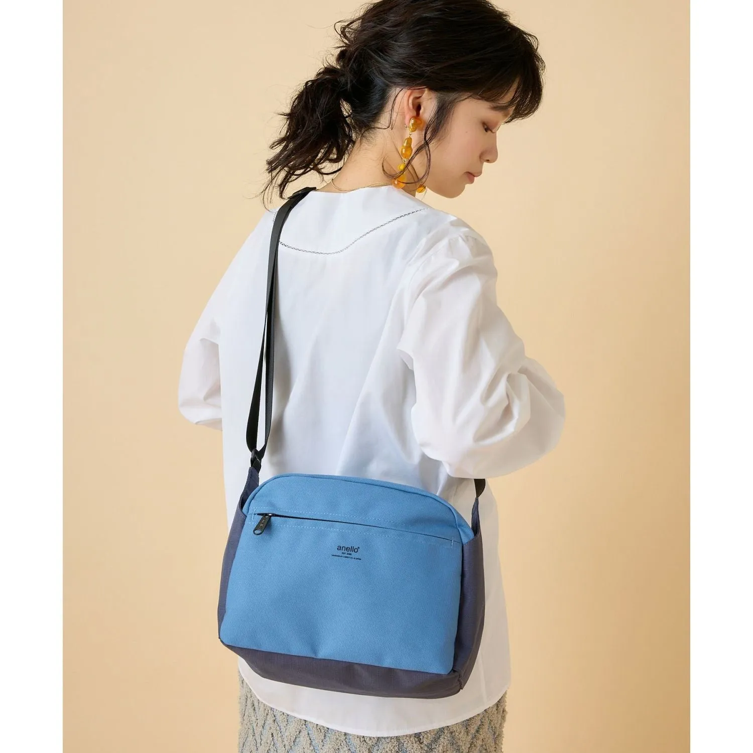 Anello Anywhere Shoulder Bag