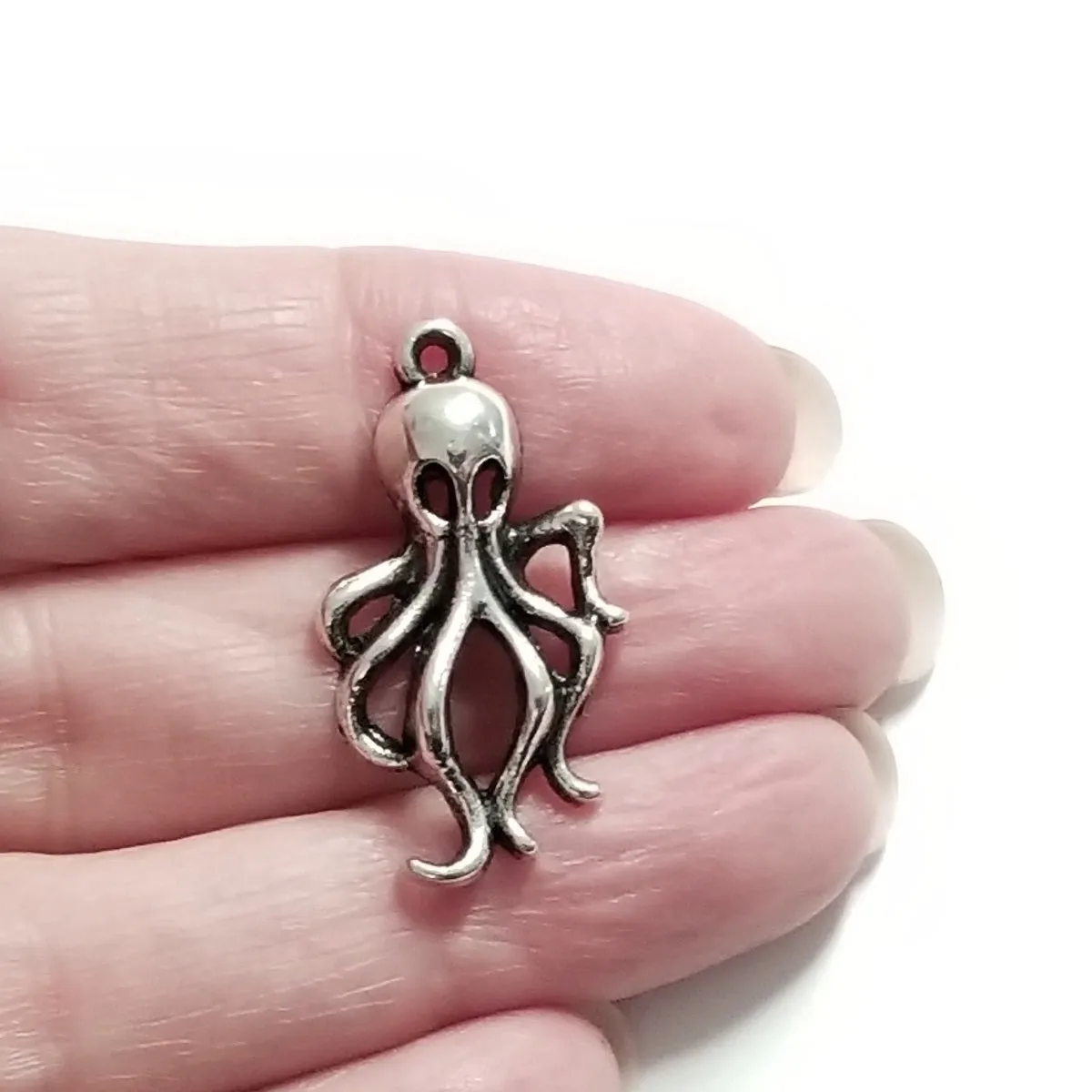 Octopus Charm, Steampunk Pendant, Antique Silver, Nickel Free, Lead Free, Cadmium Free, 32x18mm, Lot Size 20, #2058 S