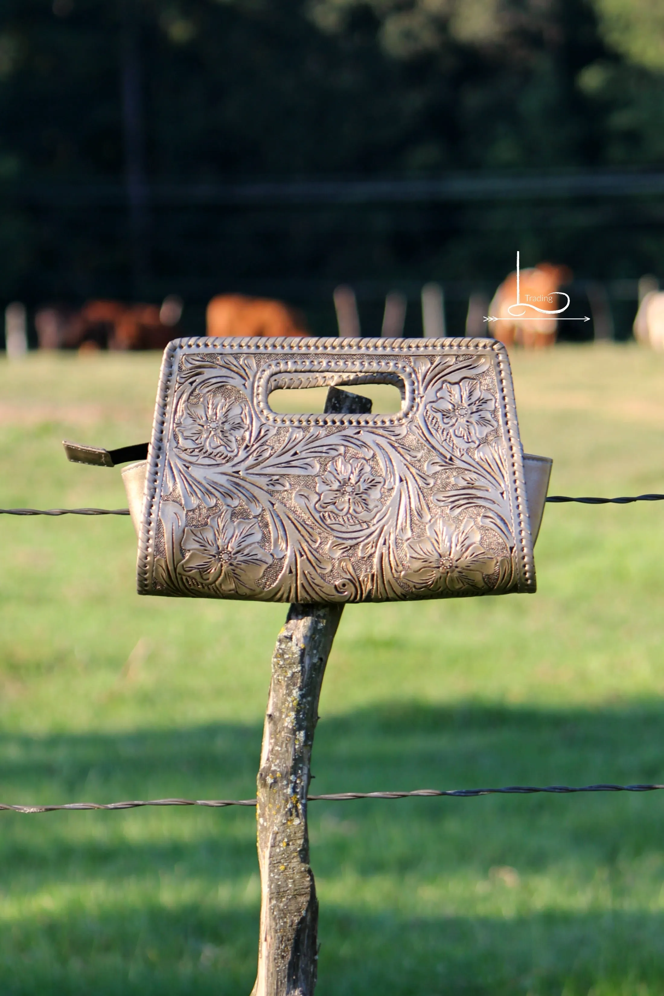 Sobre Grande Clutch in Pewter